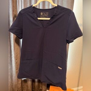FIGS Short Sleeve V-Neck Scrub Top in Navy